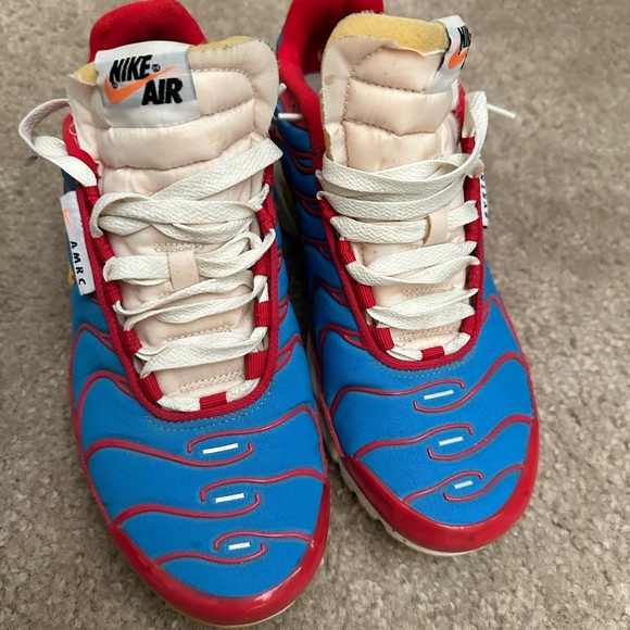 Used Nikes - Picture 5 of 5